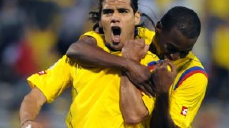 Radamels Falkao (pa kreisi)
Foto: AFP