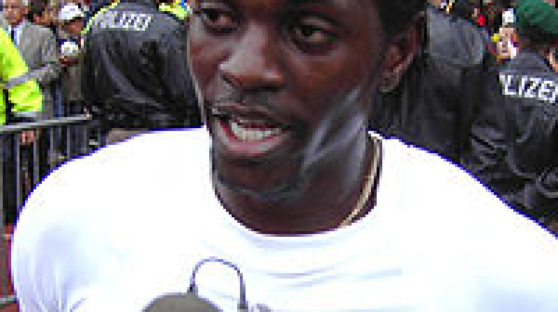 Emanuels Adebajors vēl "Arsenal" krekliņā.