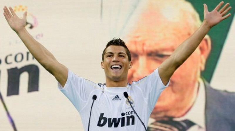 Sodien Ronaldo debija Real klubaa