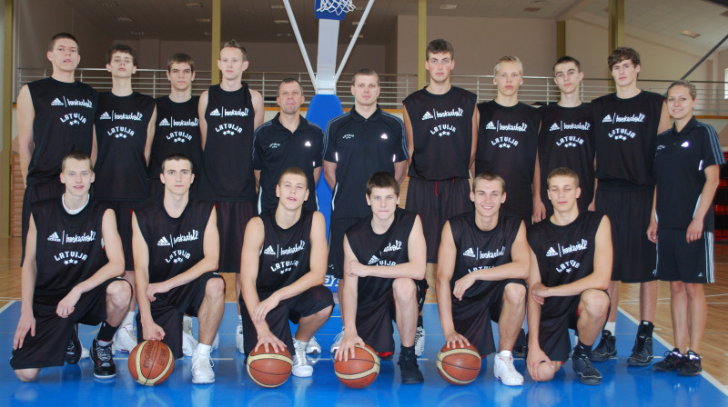 Latvijas U-16 valstsvienība 
Foto: Mārcis Senkēvičs