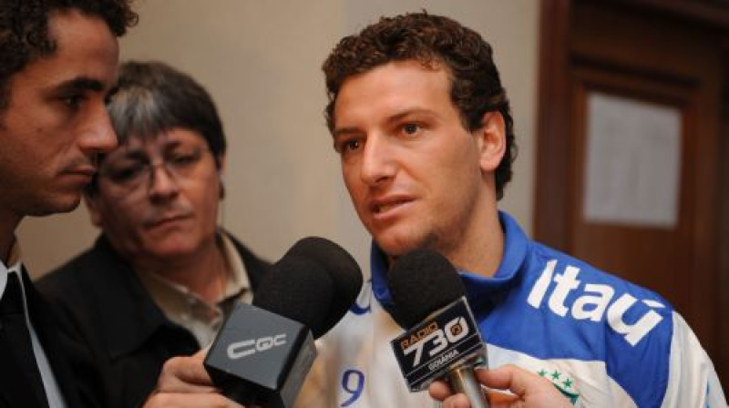 Elano
Foto: AFP