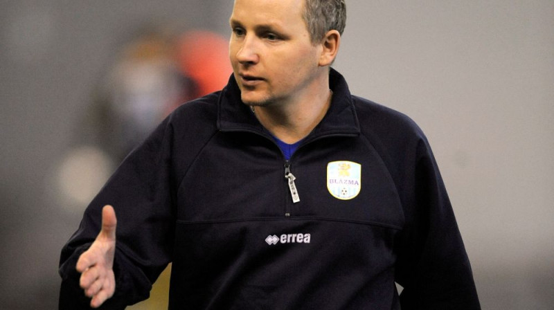 "Blāzmas" galvenais treneris Žanis Ārmanis
Foto: Romans Kokšarovs, Sporta Avīze, f64