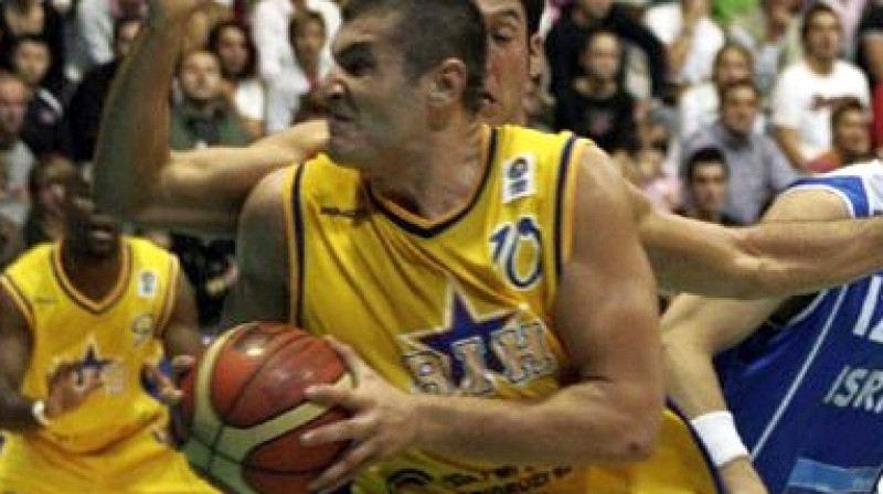 Bosnieši tagad ir ļoti tuvu tam, lai cīnītos ar Franciju par pēdējo ceļazīmi uz Poliju.
Foto:fibaeurope.com