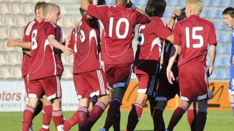 Latvijas U-21 izlase
Foto: Romualds Vambuts, eSports.lv