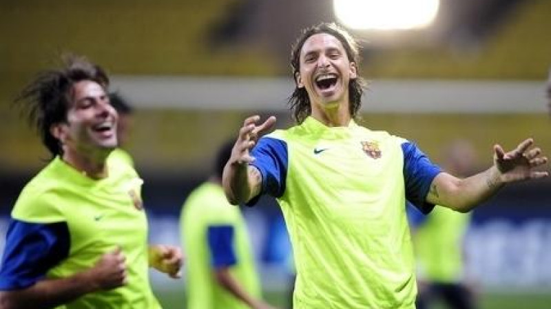 "Barcelona" treniņā pirms Superkausa spēles
Foto: AP