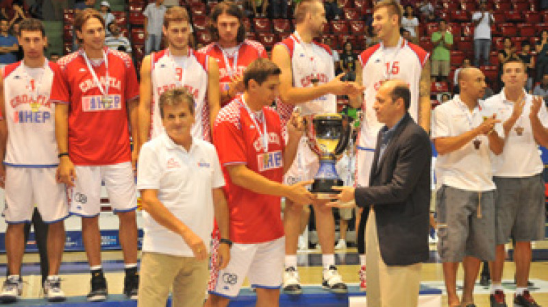 Horvātijas izlase triumfē šī gada ''Efes Pilsen'' kausā
Foto: efesworldcup.com