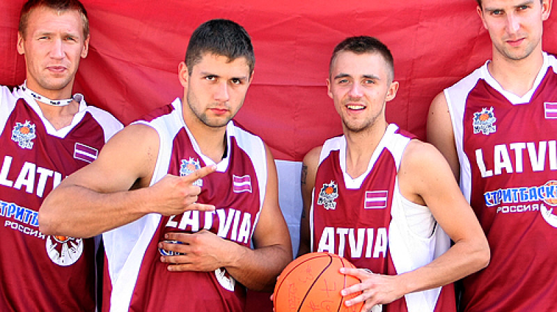 Latvijas strītbasketbolisti cīnīsies par bronzas medaļām
Foto: Renārs Buivids