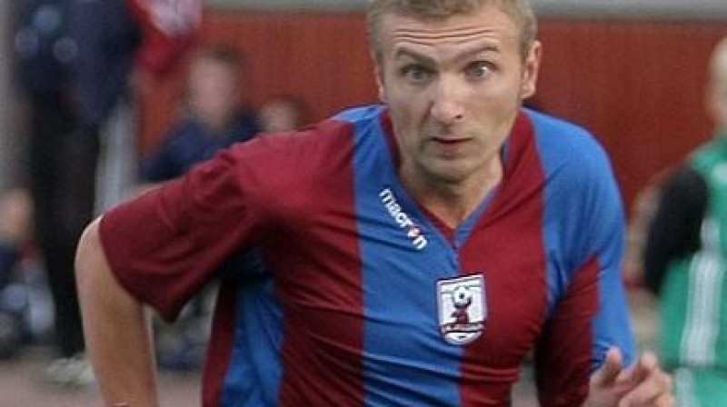 Ēriks Pelcis "Jelgavas" labā guva abus vārtus
Foto: Ivars Veiliņš, www.jelgavasvestnesis.lv