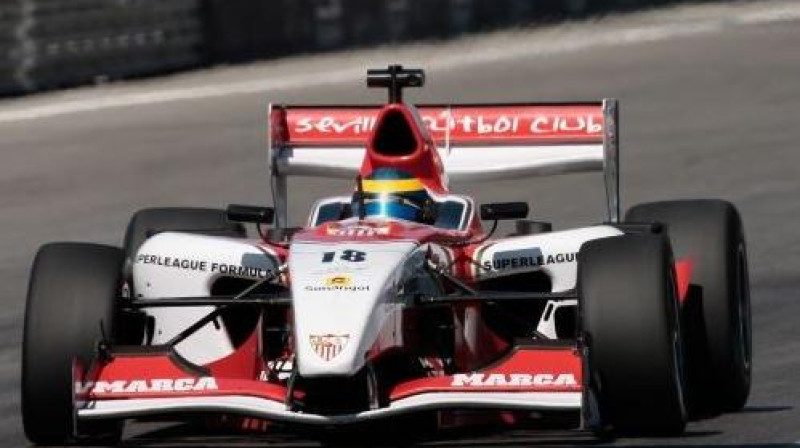 Sebastiens Burdē
Foto: www.superleagueformula.com