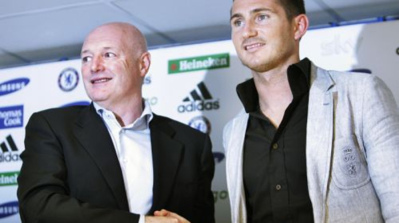 Pīters Kenjons (no kreisās)
Foto: Professional Sport