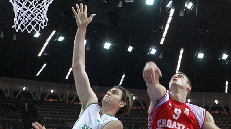 Fantastisku spēli slovēņu rindās aizvadīja Erazems Lorbeks. 
Foto:AP