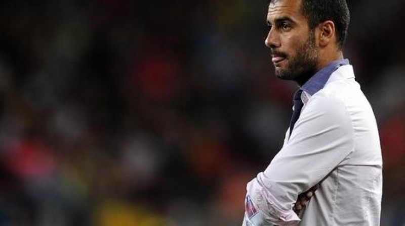 "Barcelona" galvenais treneris Hoseps Gvardiola šovakar lūkos izcīnīt ceturto panākumu četros mačos
Foto: AP