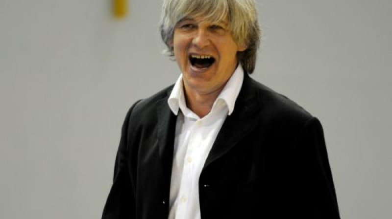 Valdis Valters 
Foto: Romāns Kokšarovs, Sporta Avīze, f64