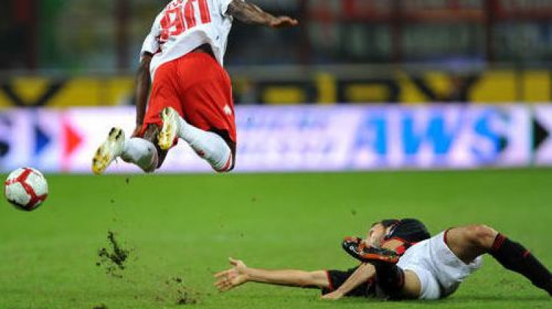 "Milan" - "Bari"
Foto: AFP