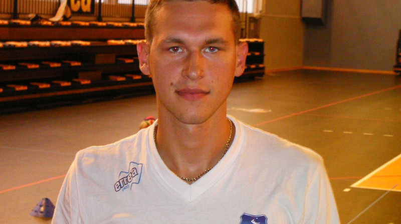 Andrejs Zavorotnijs
Foto: www.orange-volley.fr
