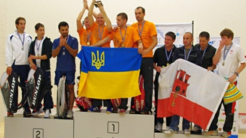 ENCC goda pjedestāls vīriem
