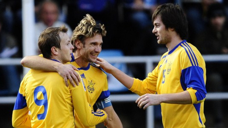 Ukrainas futbolisti svin vārtu guvumu
Foto: Scanpix Sweden/Scanpix