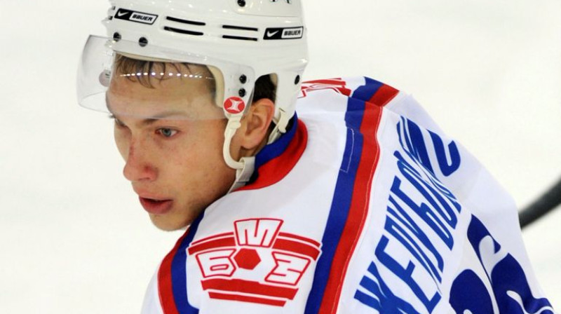 Elvis Želubovskis
Foto: Romāns Kokšarovs, Sporta Avīze, f64