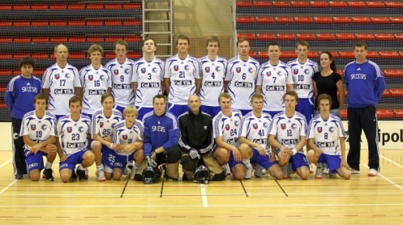 Florbola komanda "Lekrings"
Foto: www.skcesis.lv