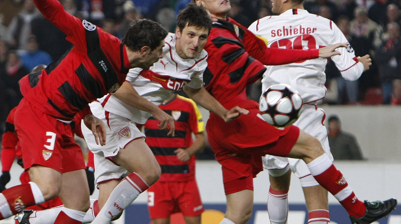 Epizode no "Stuttgart" un "Sevilla" spēles
Foto: Scanpix Sweden