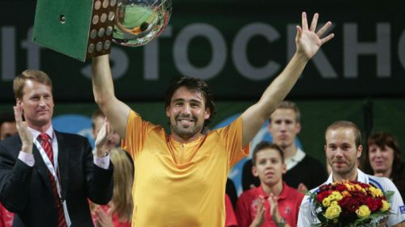 Markoss Bagdatis un Olivjē Rohuss (pa labi)
Foto: AFP/Scanpix