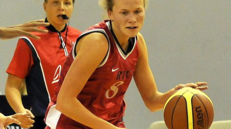 Eva Pavlovska
Foto: Romualds Vambuts, Sportacentrs.com