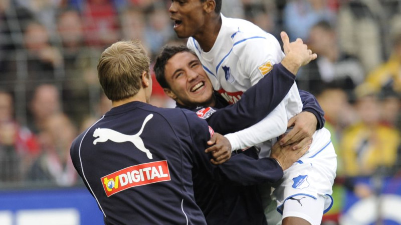 Maikosels ("Hoffenheim") priecājas par vārtiem
Foto: AP/Scanpix