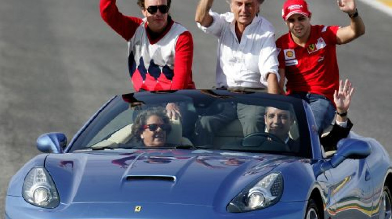 Fernando Alonso, Luka di Montedzemolo un Felipe Masa
Foto: AFP