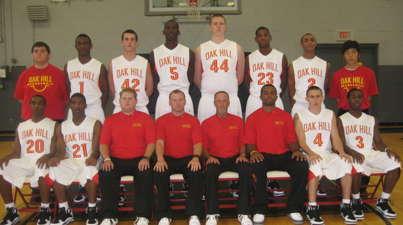 Oak Hill Warriors 2010 (bilance 7-0)
#44 Mārtiņš Ābele
Foto: www.oakhillhoops.net