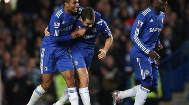 Džo Kols atzīmē vārtu guvumu
Foto: Empics Sports/Scanpix