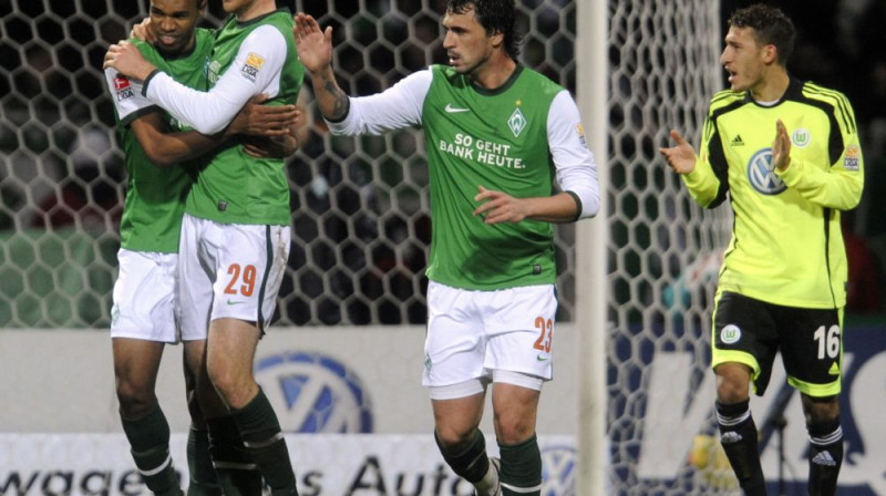 Pērs Mertezakers (Nr.29) tikko guvis
neizšķirtu nesošos vārtus Brēmenē
Foto: AFP/Scanpix