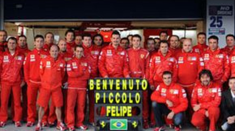 "Ferrari" komanda sveic Masu ar dēla piedzimšanu
Foto: www.ferrari.com