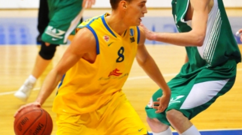 Mareks Jurevičus spēlē pret Valmieru
Foto: Juris Presņikovs