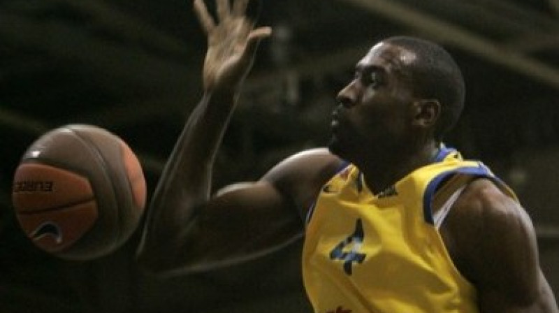 Ārons Petvejs
Foto: Romāns Kokšarovs, Sporta Avīze, f64