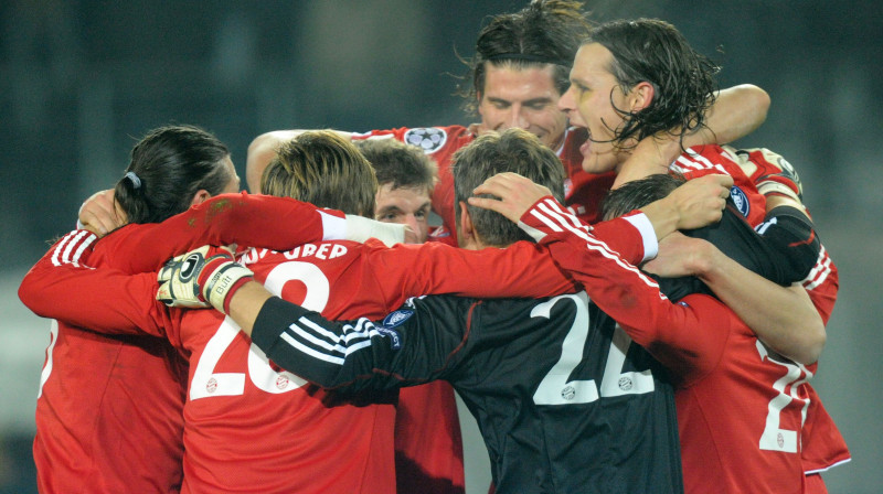 "Bayern" futbolisti priecājas par iekļūšanu nākamajā kārtā
Foto: DDP