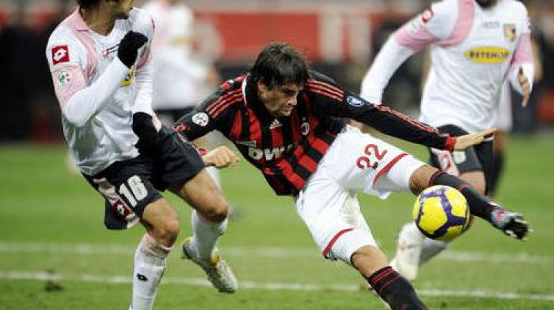 Epizode no "Milan" - "Palermo" spēles
Foto: AFP/Scanpix