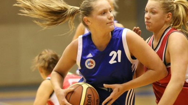 Sabīne Niedola uzbrukumā
Foto: Mārtiņš Sīlis