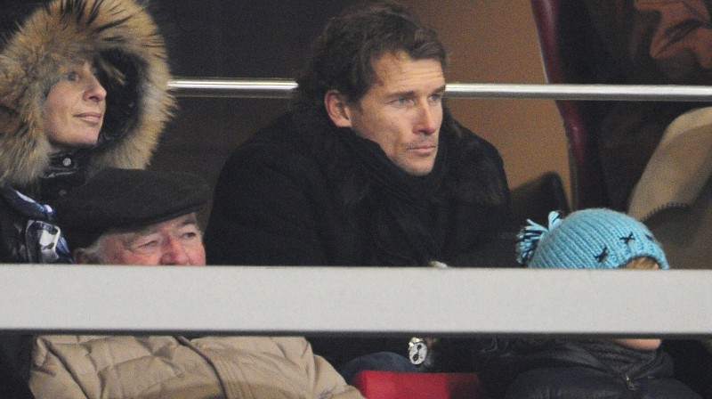 Jenss Lēmans vēro "Stuttgart" spēli pret "Hoffenheim"
Foto: DDP