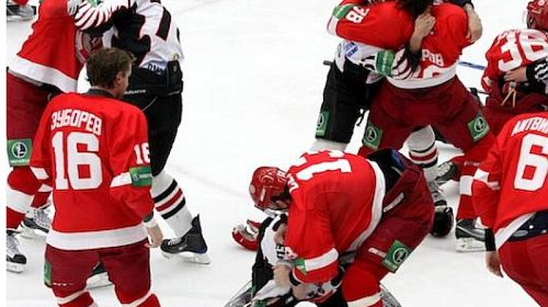 Epizode no spēles
Foto: www.khl.ru