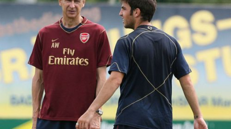 Arsēns Vengers un Sesks Fabregass
Foto: AP/Scanpix