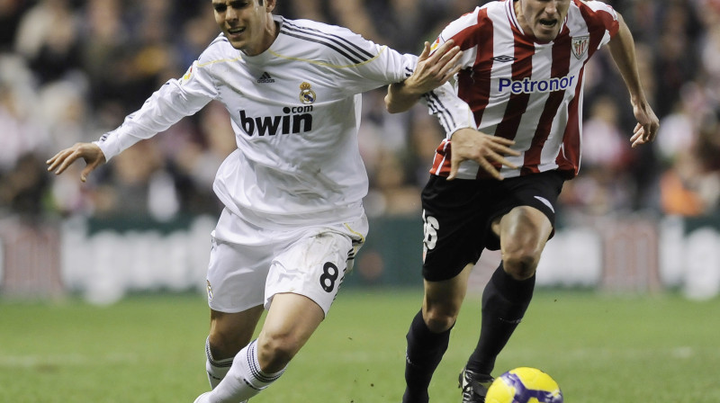 Kakā ("Real Madrid") cīņā ar Pablo Orbaisu ("Athletic Bilbao")
Foto: AP/ Scanpix Sweden