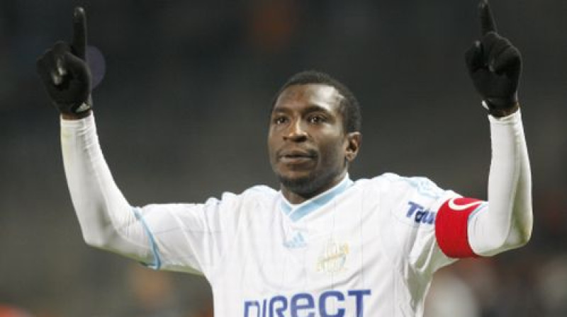 Marseļas "Olympique" kapteinis Mamadū Niangs šovakar guva divus vārtus
Foto: AP/Scanpix