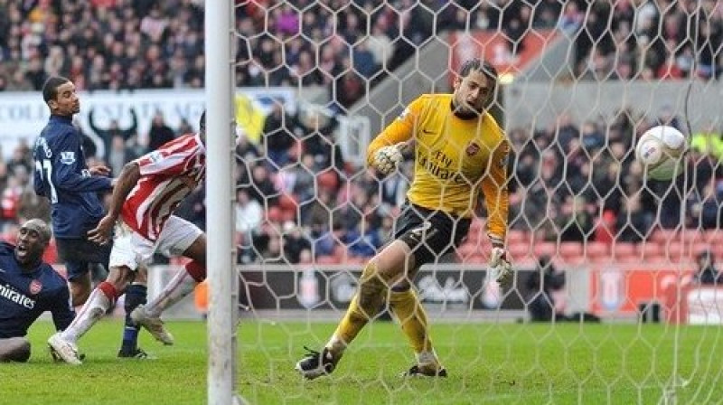 Rikardo Fullers iesit otros un panāk 2:1
Foto: EMPICS Sport/Scanpix