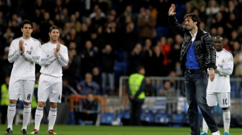 Rūds van Nistelrojs svētdien "Santiago Bernabeu" atvadījās no Madrides karaliskā kluba
Foto: AP/ Scanpix
