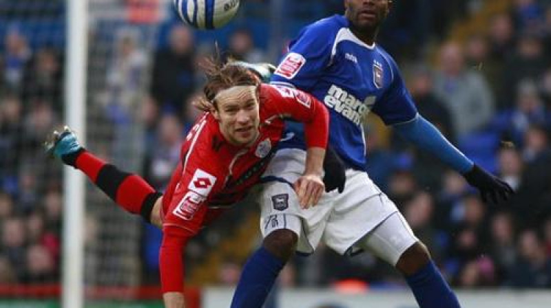 Kaspars Gorkšs lidojumā
Foto: www.qpr.co.uk