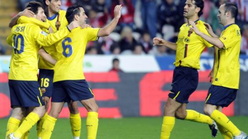 "Barcelona" futbolistu prieki
Foto: AFP/ Scanpix