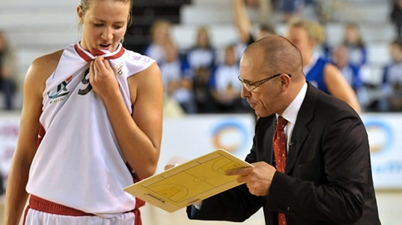 Aija Putniņa un "Mondeville" treneris Herve Coudray
Foto: Romain Chaib