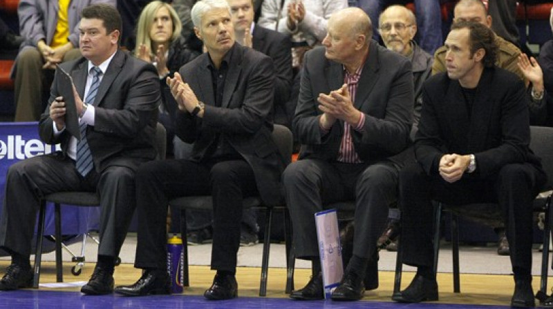 K-L SK "Cēsis" treneri Viktors Brizgalovs, Ainars Zvirgzdiņš, Jānis Zeltiņš, Māris Bružiks
Foto: skcesis.lv