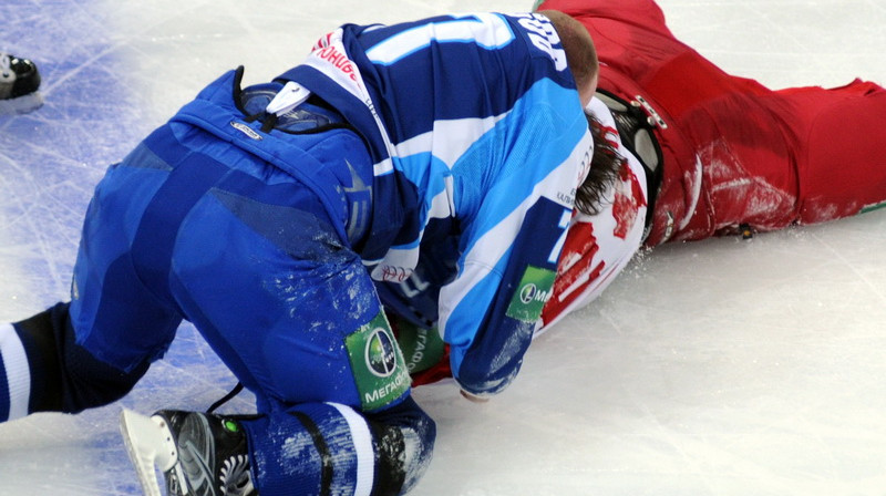 Epizode, kas izraisīja līdzjutēju sašutumu
Foto: hcdinamo.by