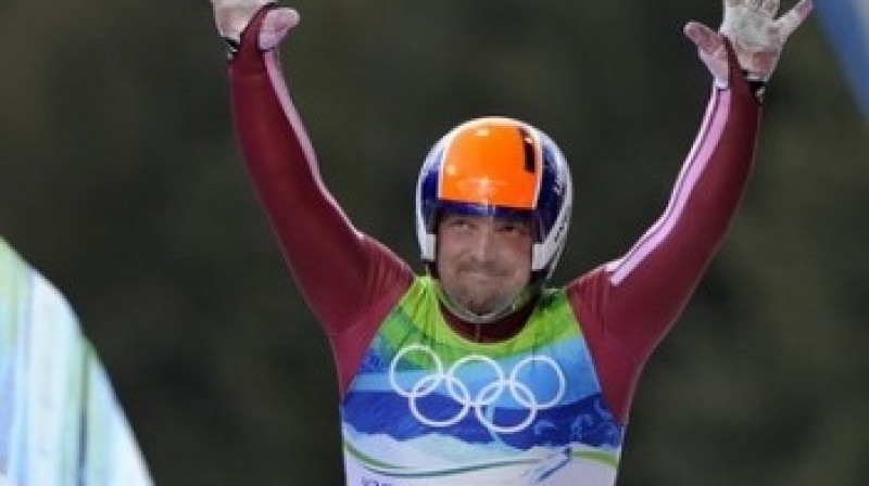 Guntis Rēķis sportista karjerai punktu pielika Vankūverā
